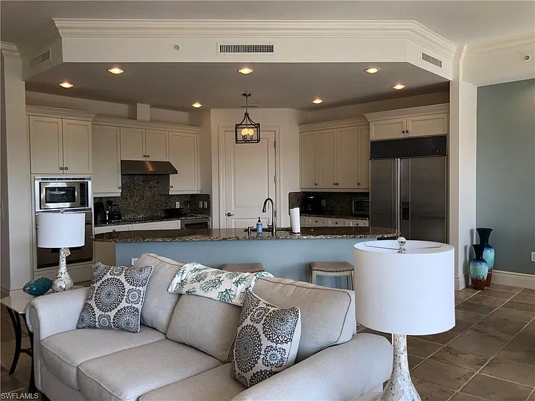 1400 Gulf Shore Blvd N #310 — Photo 13