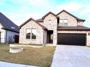 5067 Stream Turn Dr, Royse City, TX 75189