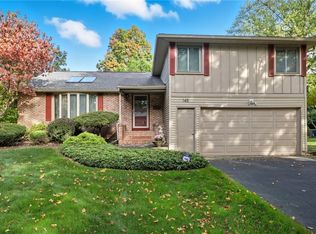 145 Shalimar Dr, Rochester, NY 14618