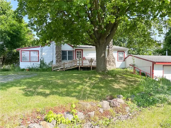 6914 Guyder Rd, Memphis, NY 13112