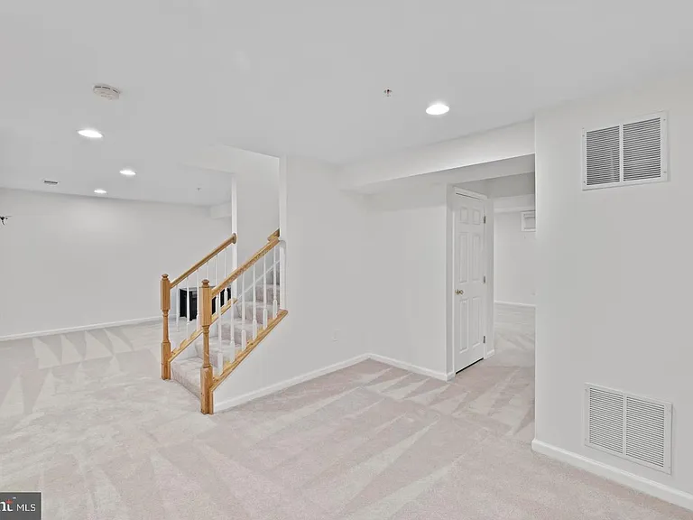 8008 Dorado Ter — Photo 41