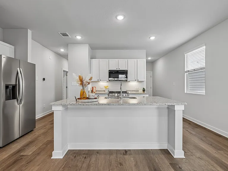 125 Cutleaf Cv — Photo 9