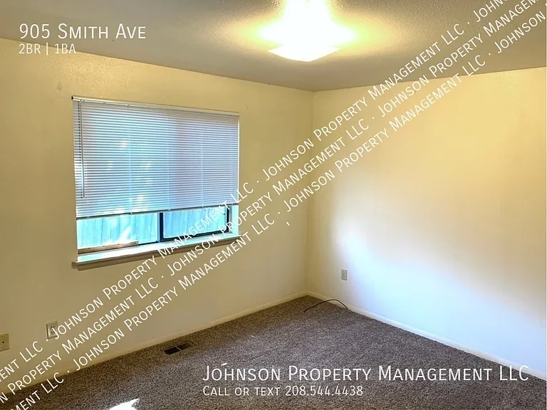 905 Smith Ave — Photo 5