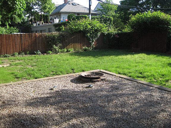 2nd image of 904 Lake Dr SE