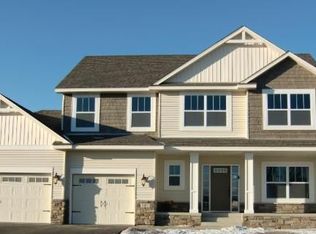 847 Windmill Crk N, Waconia, MN 55387