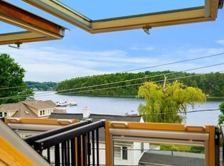 35 Merrimac St UNIT 35, Amesbury, MA 01913
