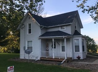 10060 Main St, Fenton, IL 61251