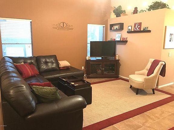3rd image of 1424 E Le Marche Ave