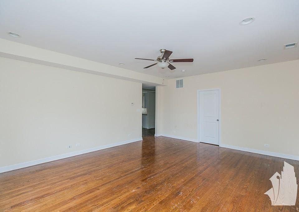 1st image of 1819 W Leland Ave APT 3L