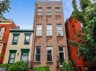 420-422 M St NW #B, Washington, DC 20001