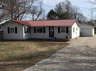 406 S Mitchell Ave, Clever, MO 65631