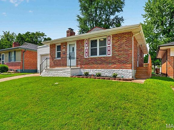 2nd image of 6623 Kenwood Dr