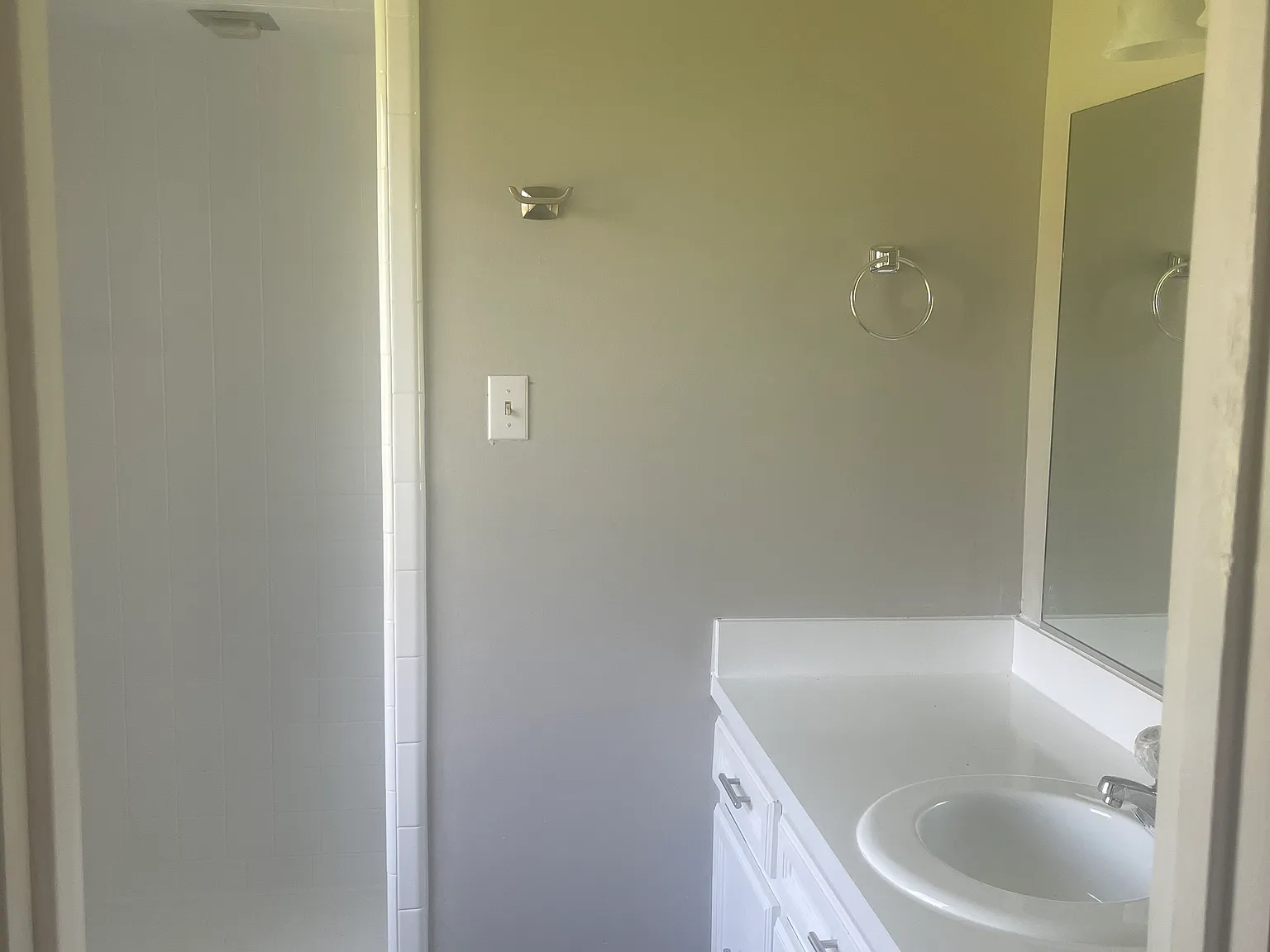 3 bed, 1329 sqft, $1,500 — Photo 4