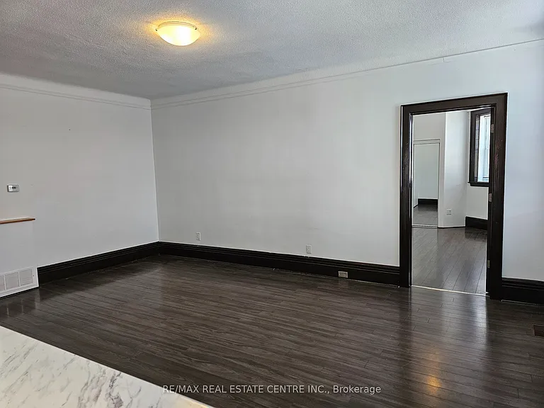 1 Mill St #1 — Photo 16