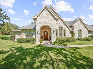 7933 Walnut Dr, Alvarado, TX 76009