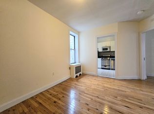408 W 44th St #76, New York, NY 10036