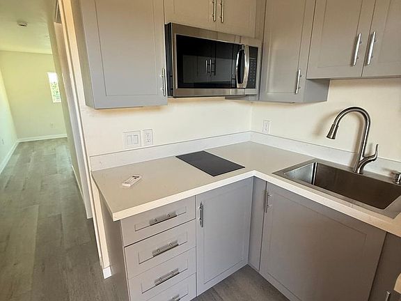 5th image of 11926 Bellflower Blvd #Studiox1-1595