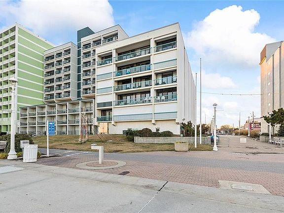 3rd image of 2113 Atlantic Ave #4A