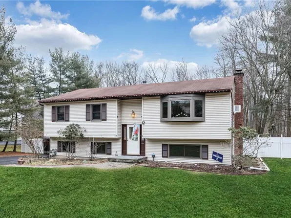 12 Sumter Road, Airmont, NY 10952