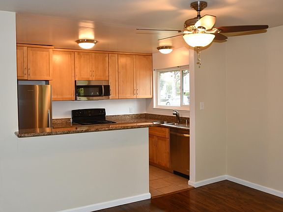 5th image of 825 Live Oak Ave APT B