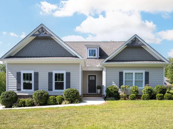 1450 Bowman Rd, Hixson, TN 37343