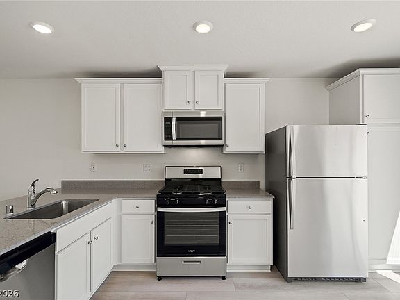 2nd image of 6749 Violet Cascade Ave