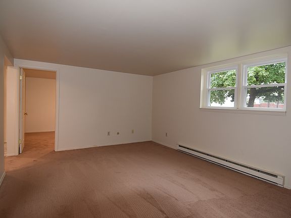 4th image of 425 Ontario Street # Fl Ground