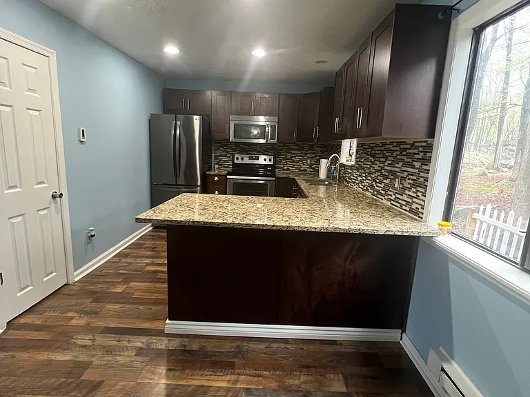 7226 Woods Ln — Photo 26