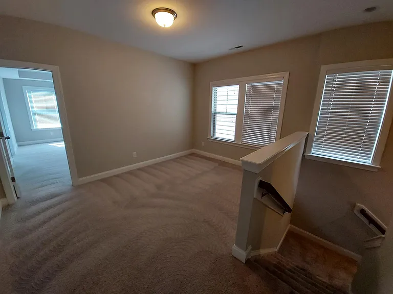 205 Hensley Oak Way — Photo 13