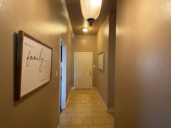 2nd image of 6916 Sarah Lee Dr