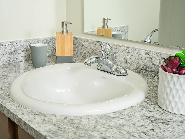 Residences at Maple Glen — Photo 12