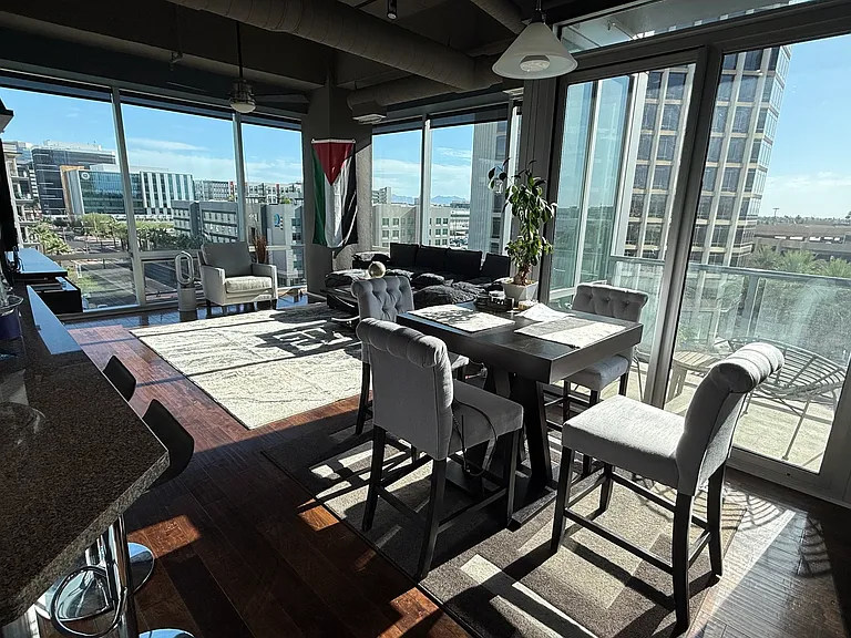 1 E Lexington Ave #510 — Photo 1