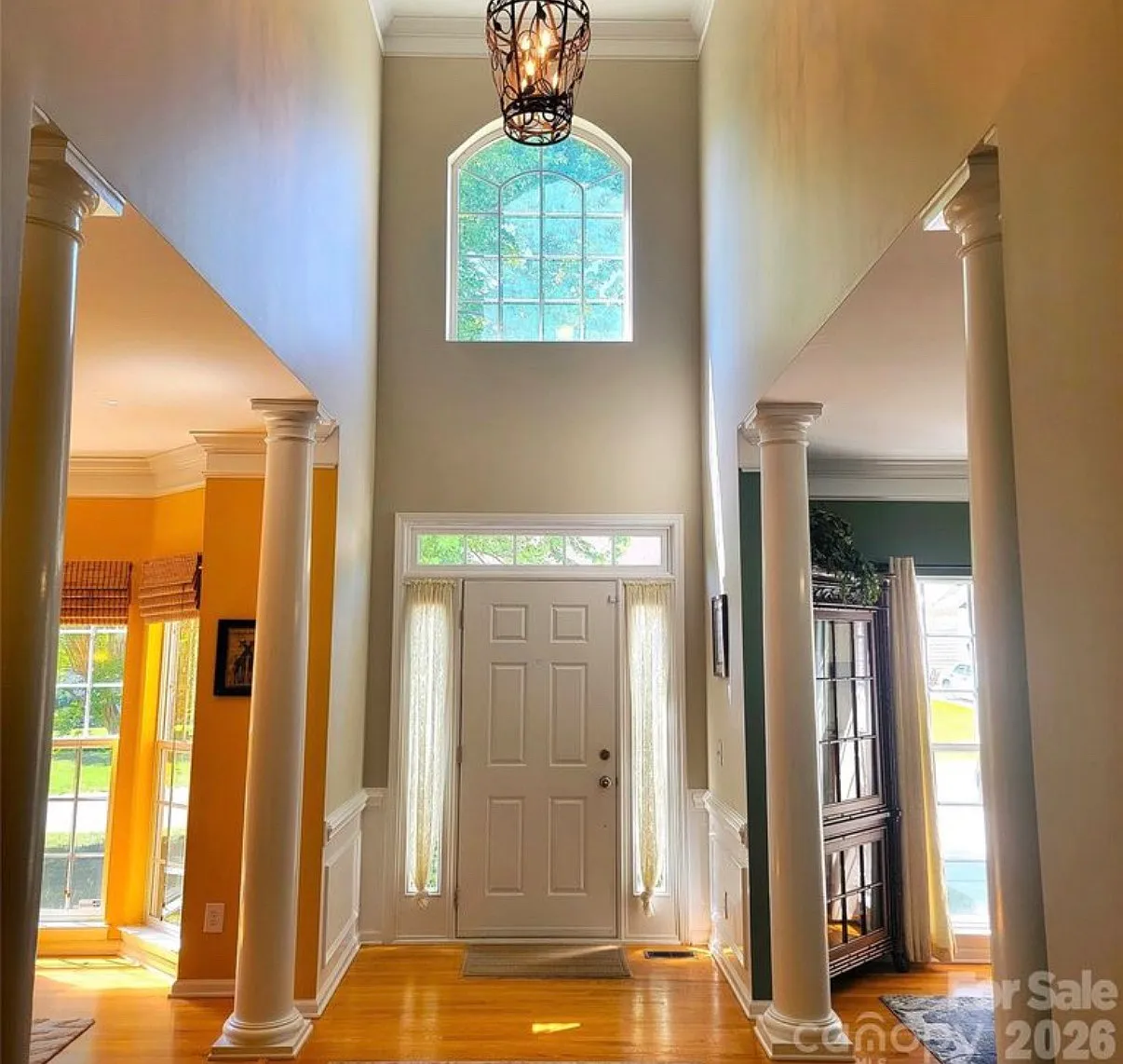 4 bed, 2768 sqft, $3,195 — Photo 2