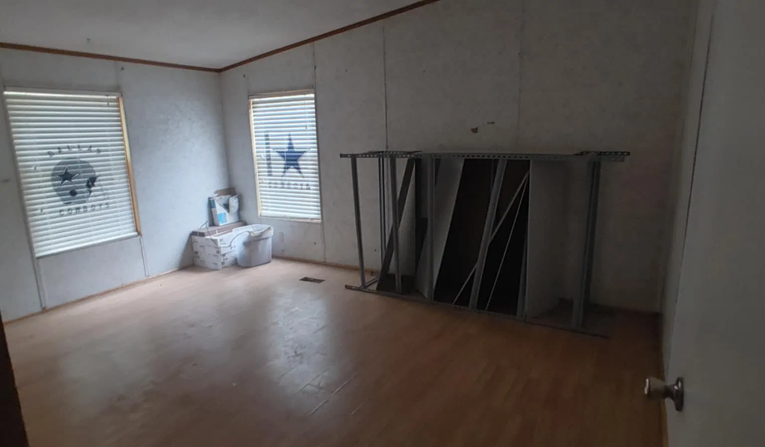 4 bed, 2432 sqft, $1,625 — Photo 3
