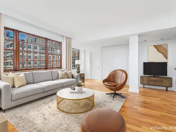 321 East 48th Street image 1 of 8