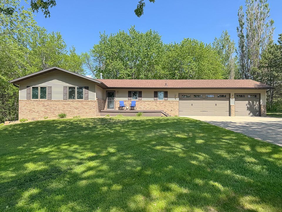 1st image of 26760 Riverside Dr