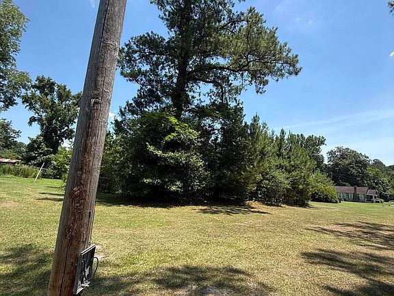 3rd image of 2518 Old Wrightsboro Road