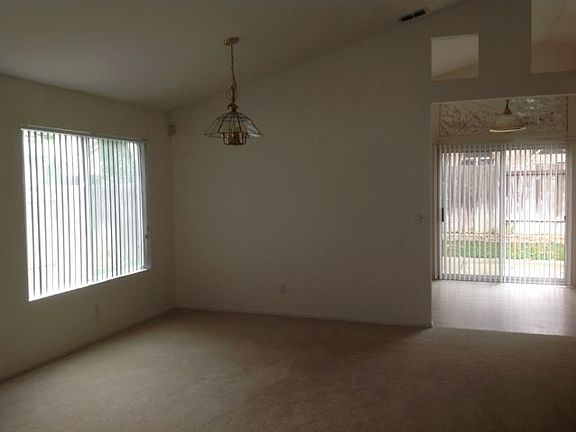 3rd image of 9086 Paseo Grande Way