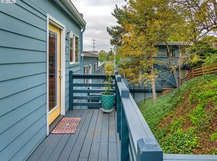 1300 NE 68th Ave APT 11, Portland, OR 97213