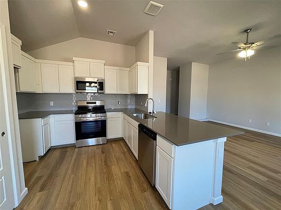 5th image of 9024 Quapaw Creek Trl