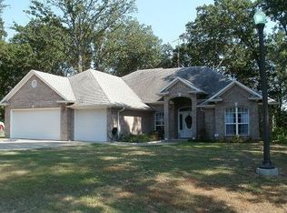621 W Olivia Dr, Hugo, OK 74743