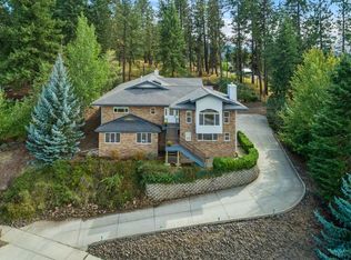 904 N Balcony Dr, Coeur D Alene, ID 83814