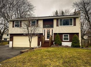 4083 Silverado Dr, Liverpool, NY 13090