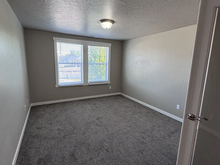 9543 W Goldenpond Ct — Photo 16