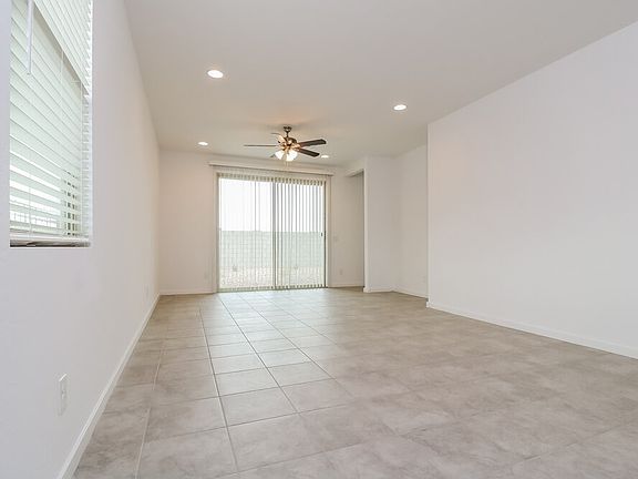 5th image of 4904 S 107th Ln
