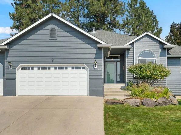 819 E Upper Terrace Ln, Colbert, WA 99005