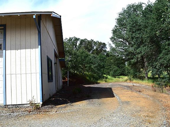 4th image of 913 Quill Rd