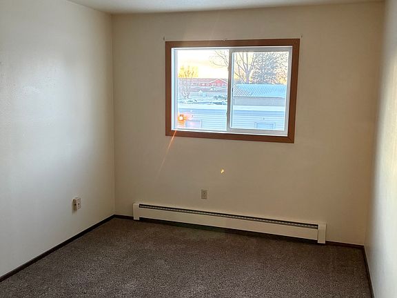 1st bedroom
