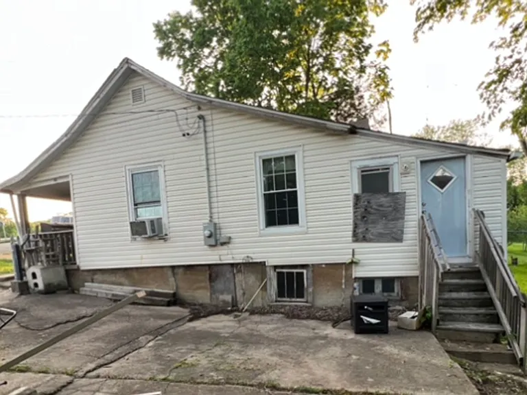 406 High St — Photo 3