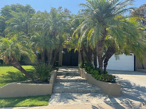2nd image of 25295 Terreno Dr